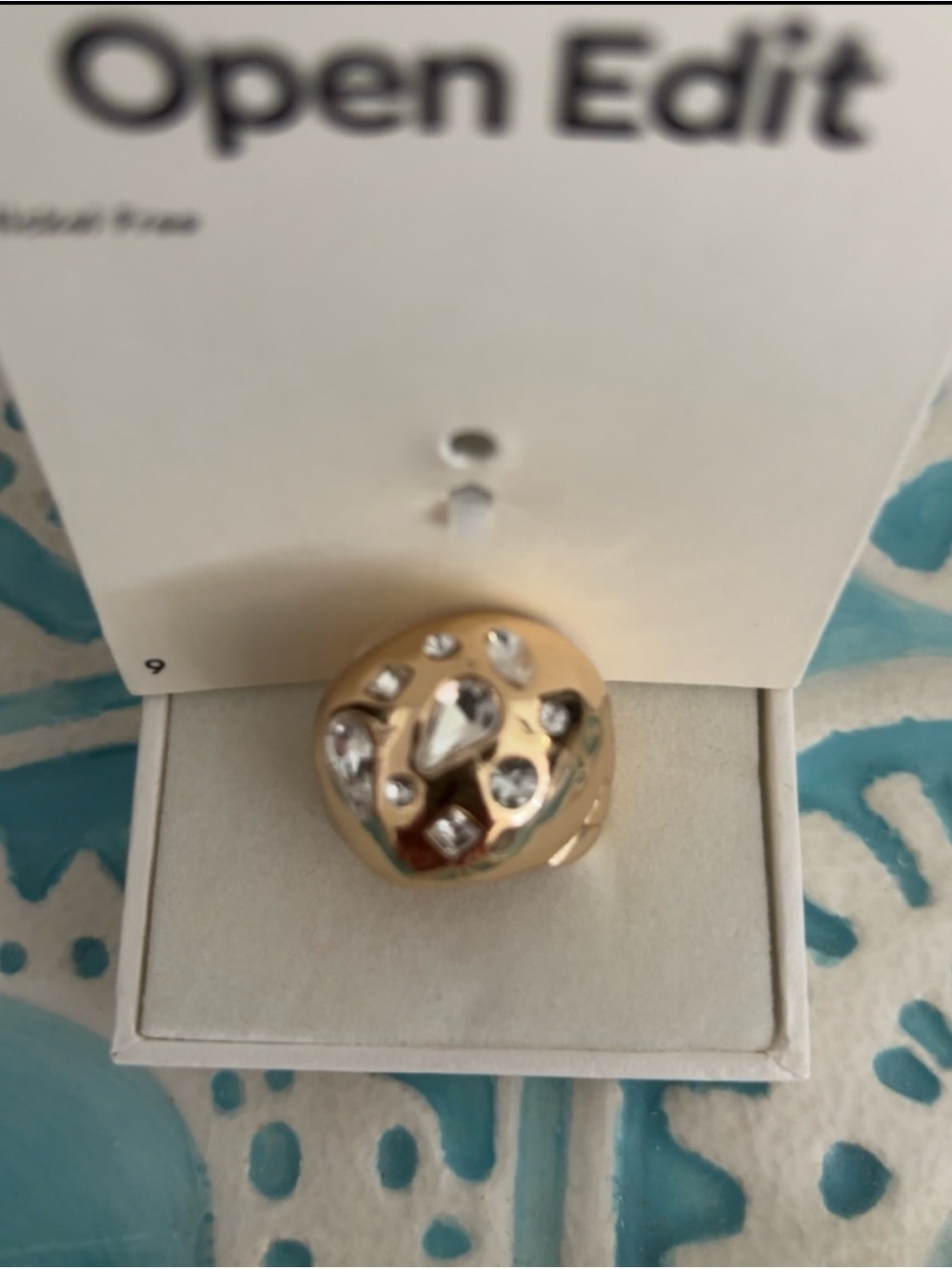 New ~ Nordstrom Open Edit Scattered Crystal Gold Dome Ring ~ Size 9